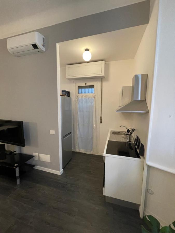 Centrale Apartment Милан Экстерьер фото